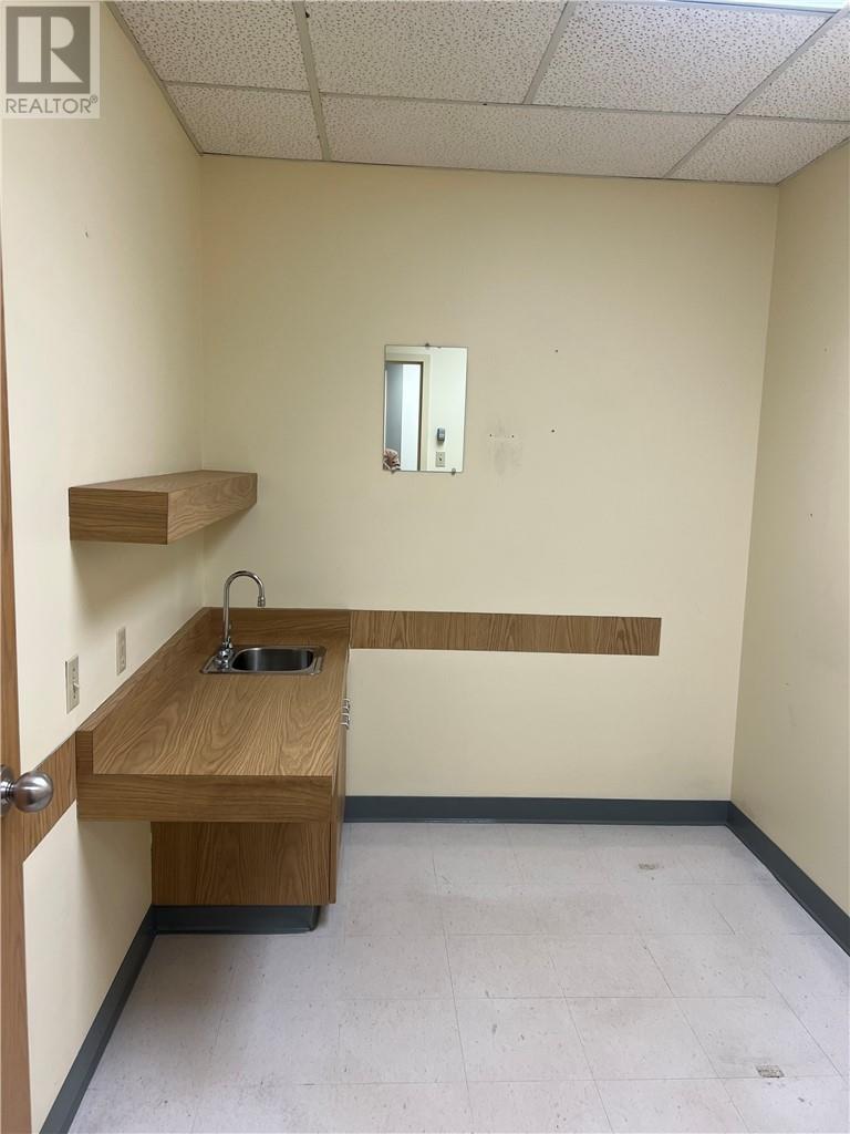 65 Larch Street Unit# Unit 210, Sudbury, Ontario  P3E 1B8 - Photo 5 - 2120271