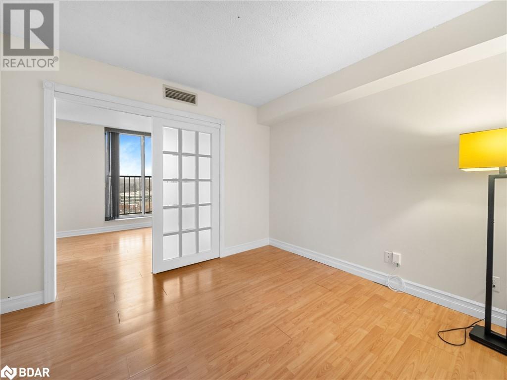 140 E Dunlop Street E Unit# 1103, Barrie, Ontario  L4M 6H9 - Photo 19 - 40675783