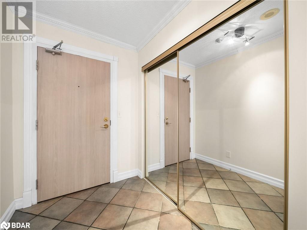 140 E Dunlop Street E Unit# 1103, Barrie, Ontario  L4M 6H9 - Photo 3 - 40675783