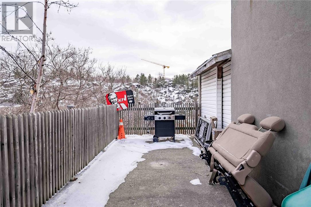 367 Cochrane Street, Greater Sudbury, Ontario  P3B 2C6 - Photo 17 - 2120319