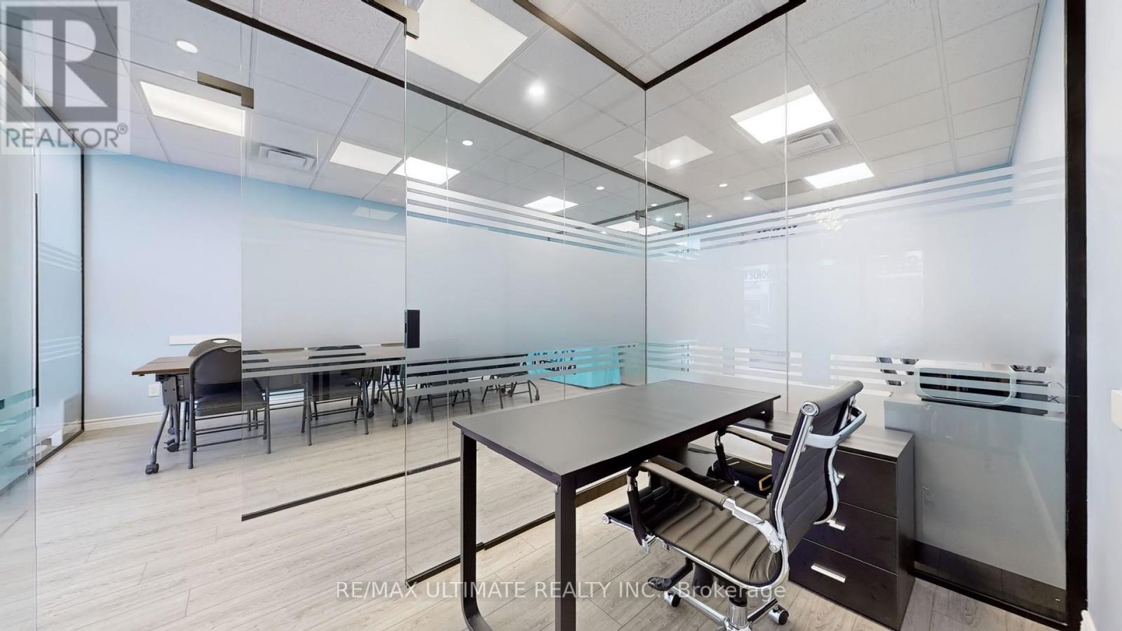 17 - 1235 Queensway Way E, Mississauga, Ontario  L4Y 0G4 - Photo 10 - W11908643