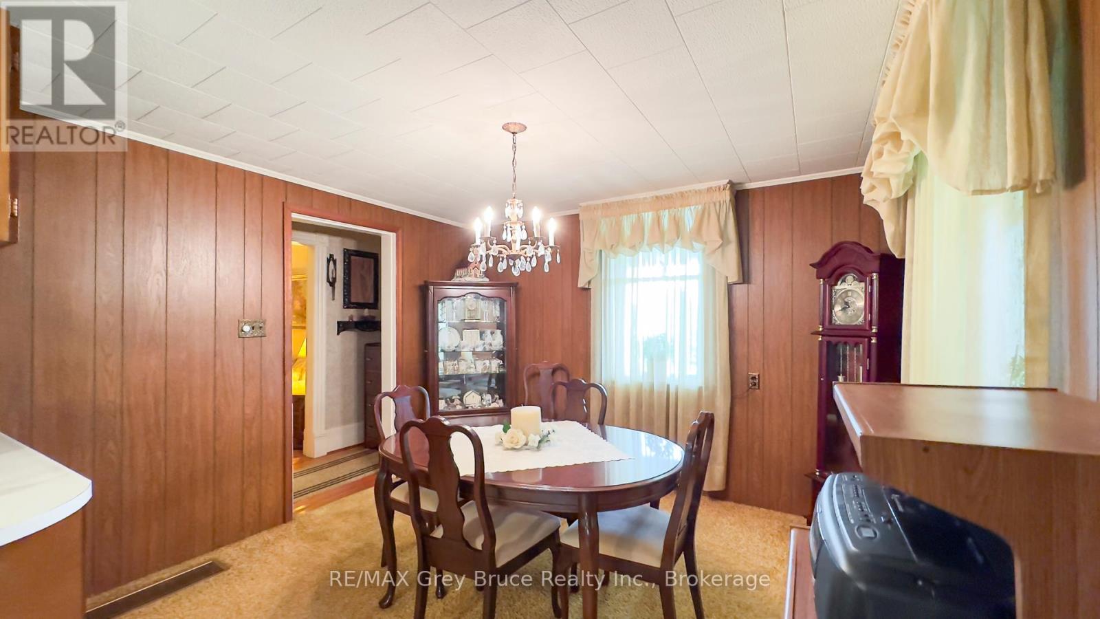 500064 Grey Road 12, West Grey, Ontario  N0C 1H0 - Photo 7 - X11912599