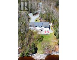 14 Tuxedo Road, Square Pond, Ca