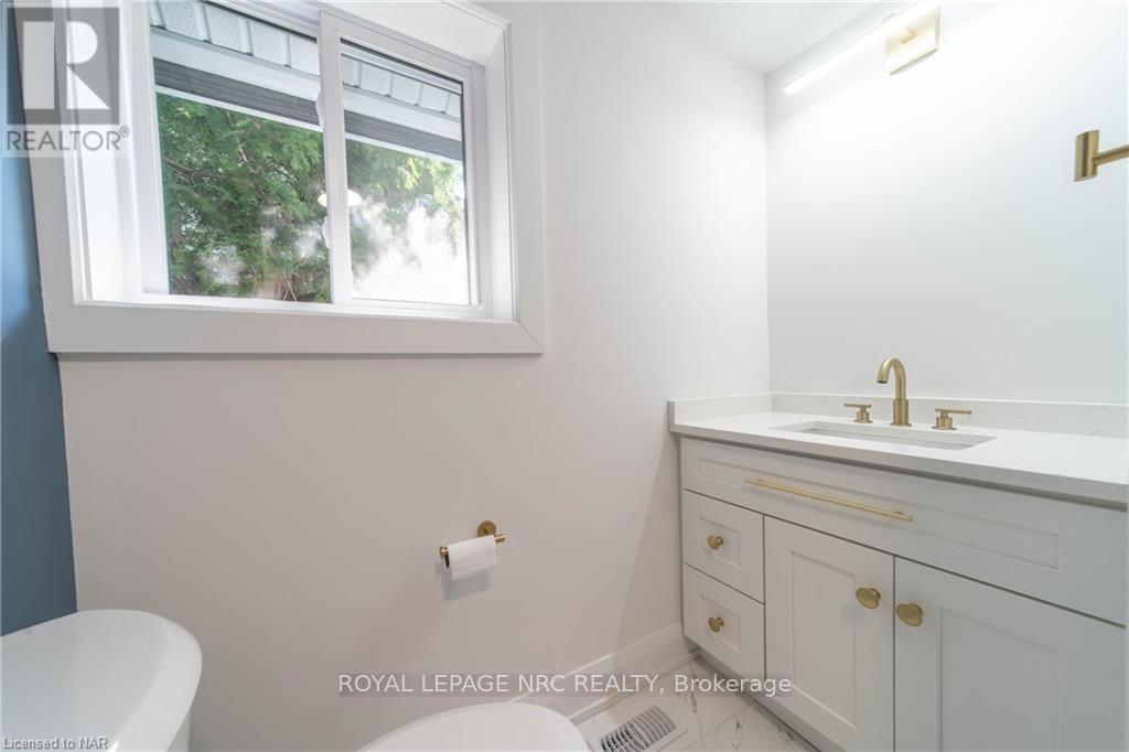 6611 O'neil Street, Niagara Falls, Ontario  L2J 1M9 - Photo 11 - X11912644