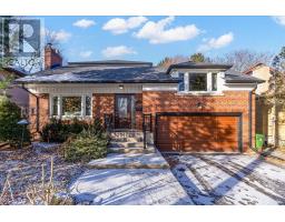 284 BURNETT AVENUE, Toronto, Ontario