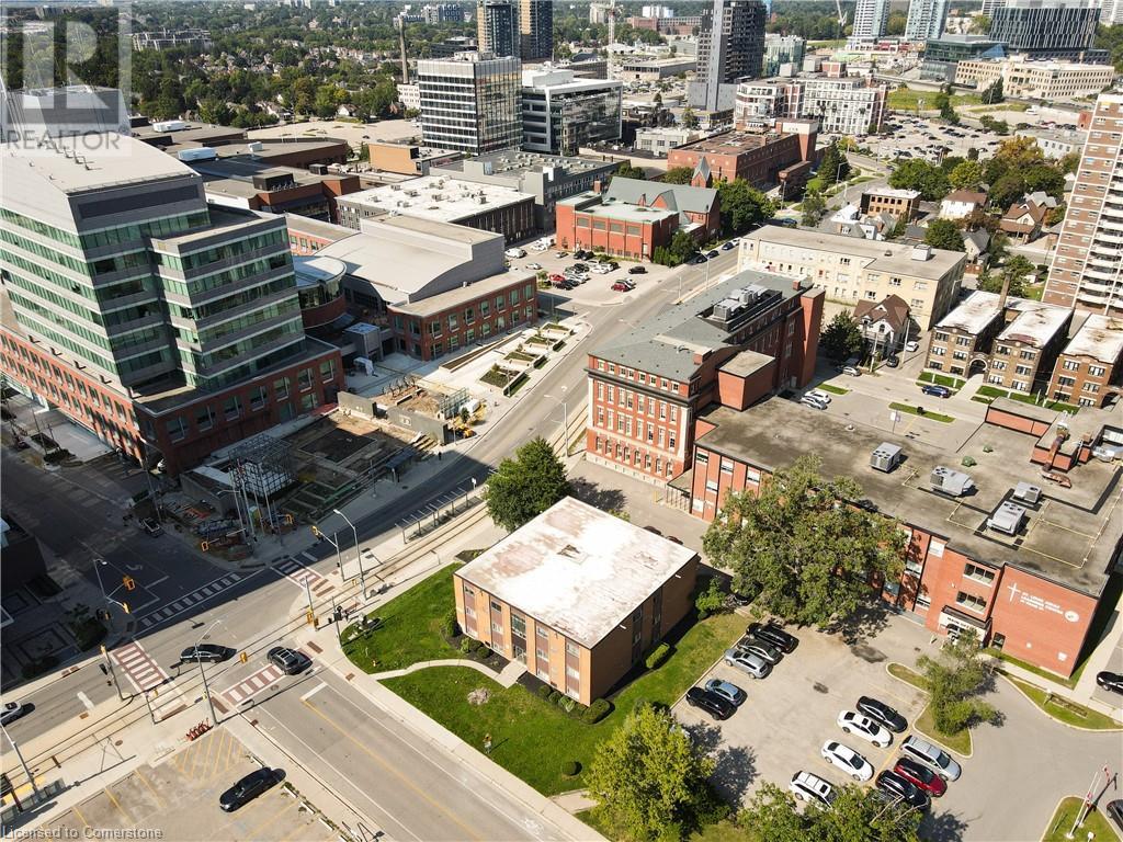 96 DUKE Street W, kitchener, Ontario
