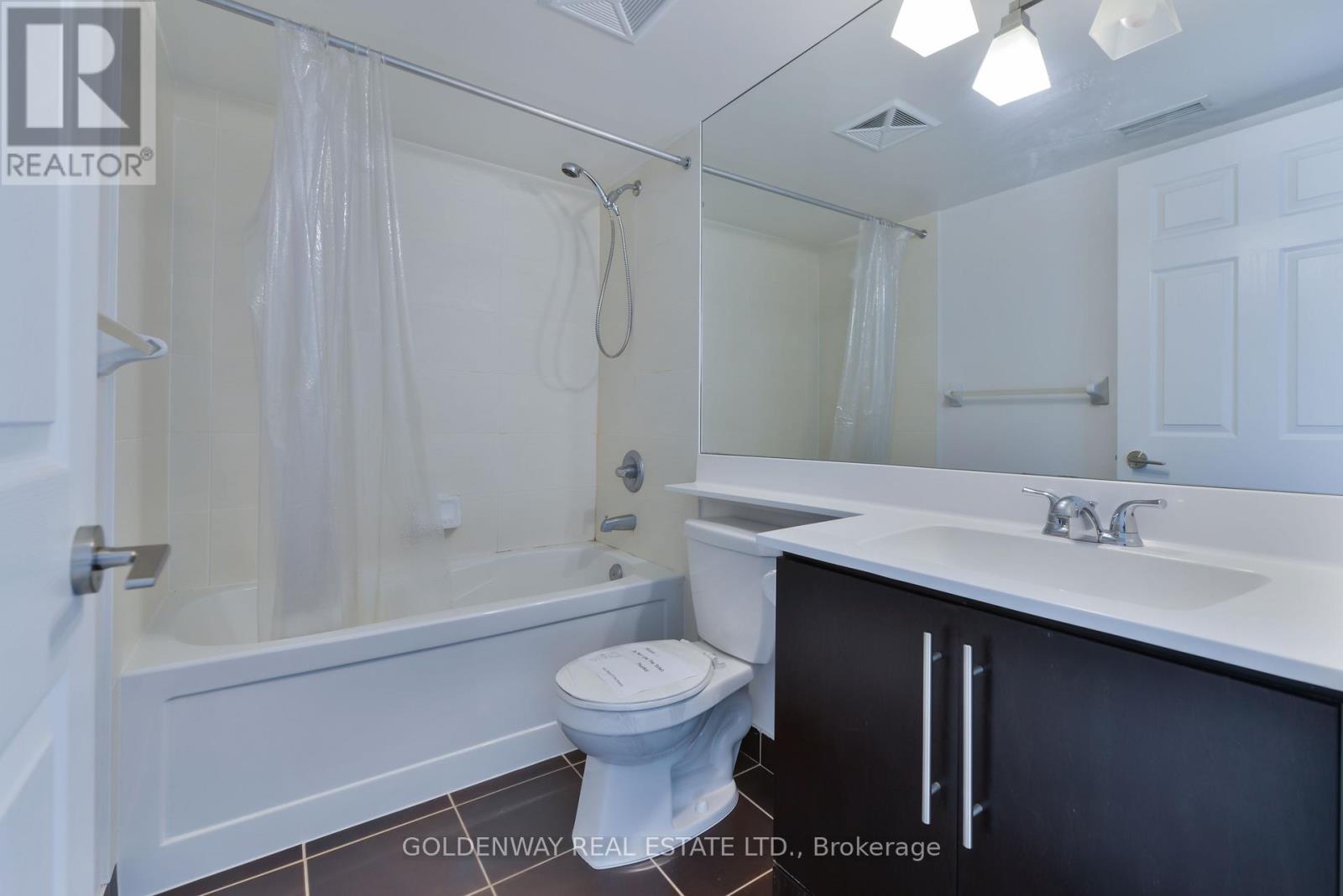 572 - 23 Cox Boulevard, Markham, Ontario  L3R 7Z9 - Photo 6 - N11912714