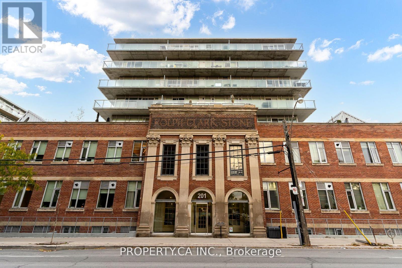 201 - 201 CARLAW AVENUE, Toronto, Ontario