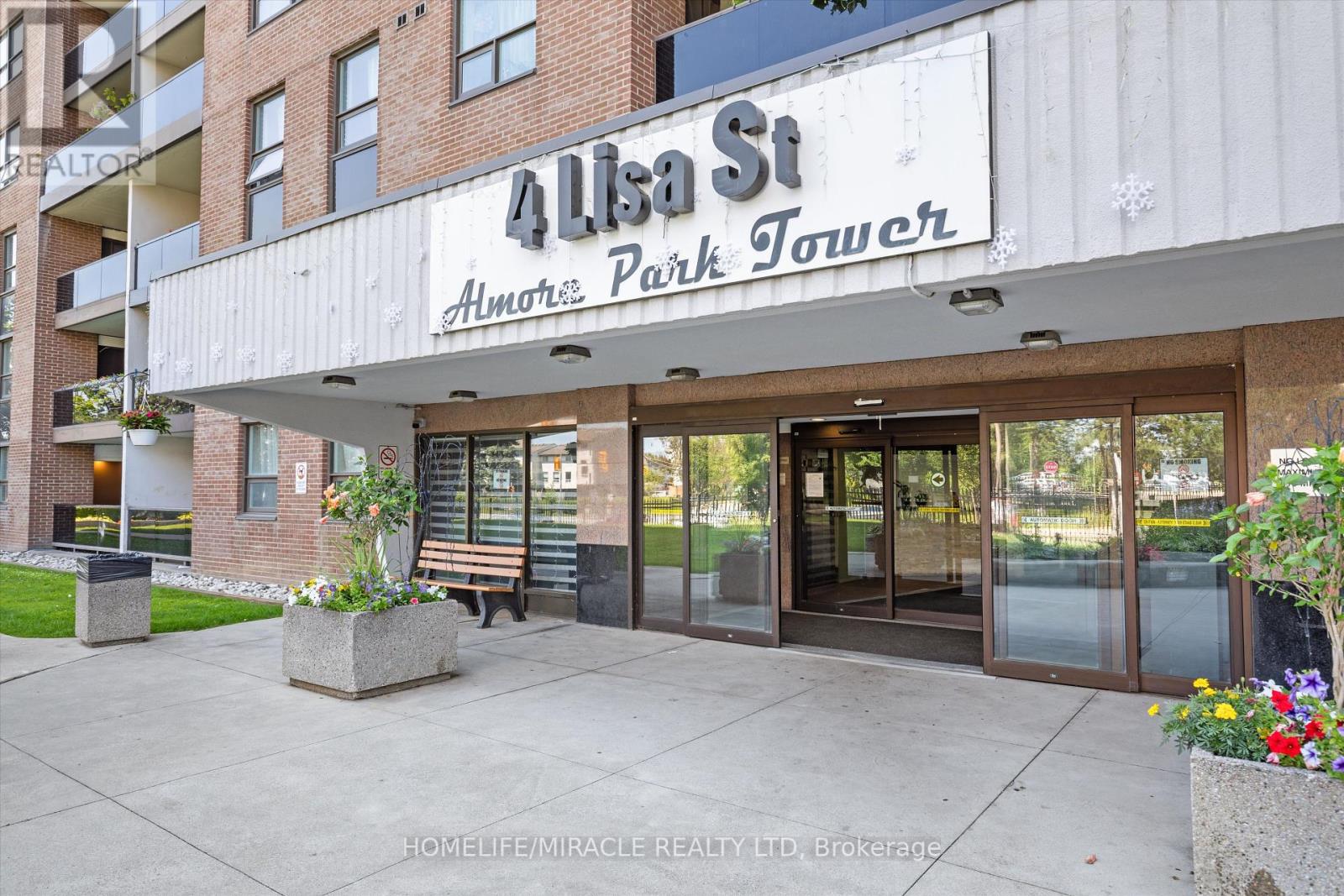 Property at 1112 - 4 LISA STREET image 3
