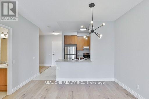 312 - 61 Heintzman Street, Toronto, Ontario  M6P 5A2 - Photo 7 - W11912784