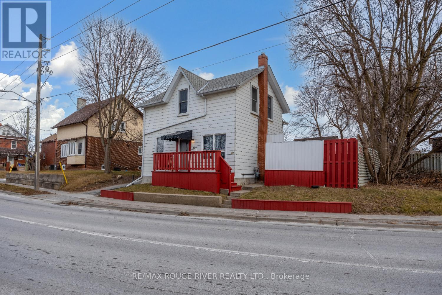 309 Centre Street S, Oshawa, Ontario  L1H 4B3 - Photo 2 - E11912854