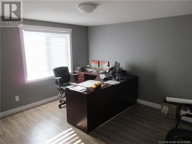 5311 64 Avenue, Taber, Alberta  T1G 2A1 - Photo 12 - A2186177