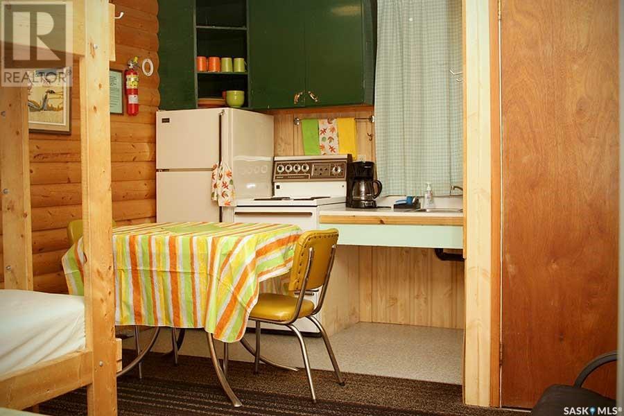 Reel 'em Inn Cabins, Nipawin, Saskatchewan  S0E 1E0 - Photo 11 - SK992414