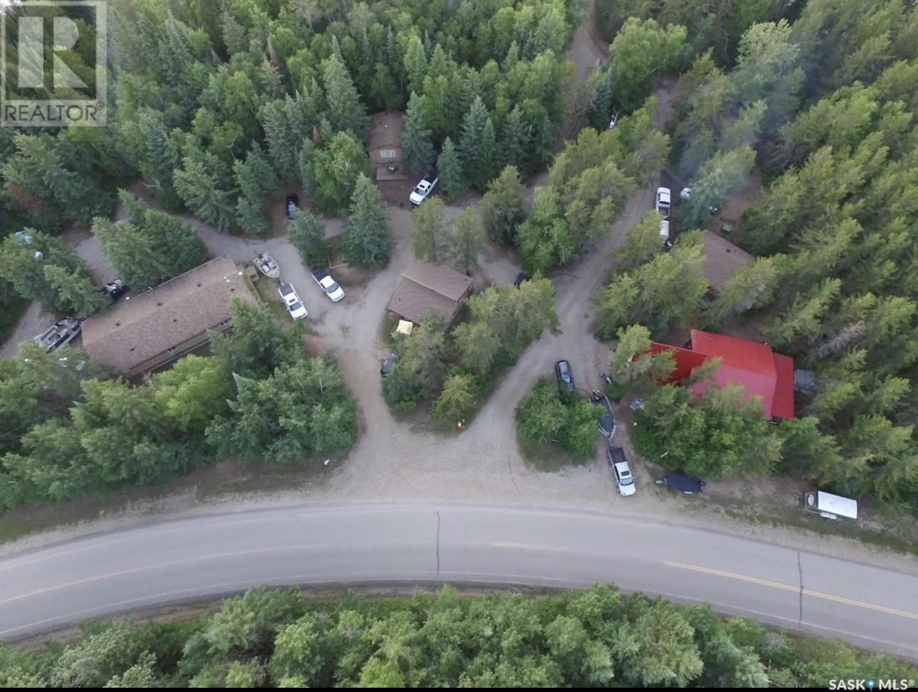 Reel 'em Inn Cabins, Nipawin, Saskatchewan  S0E 1E0 - Photo 2 - SK992414
