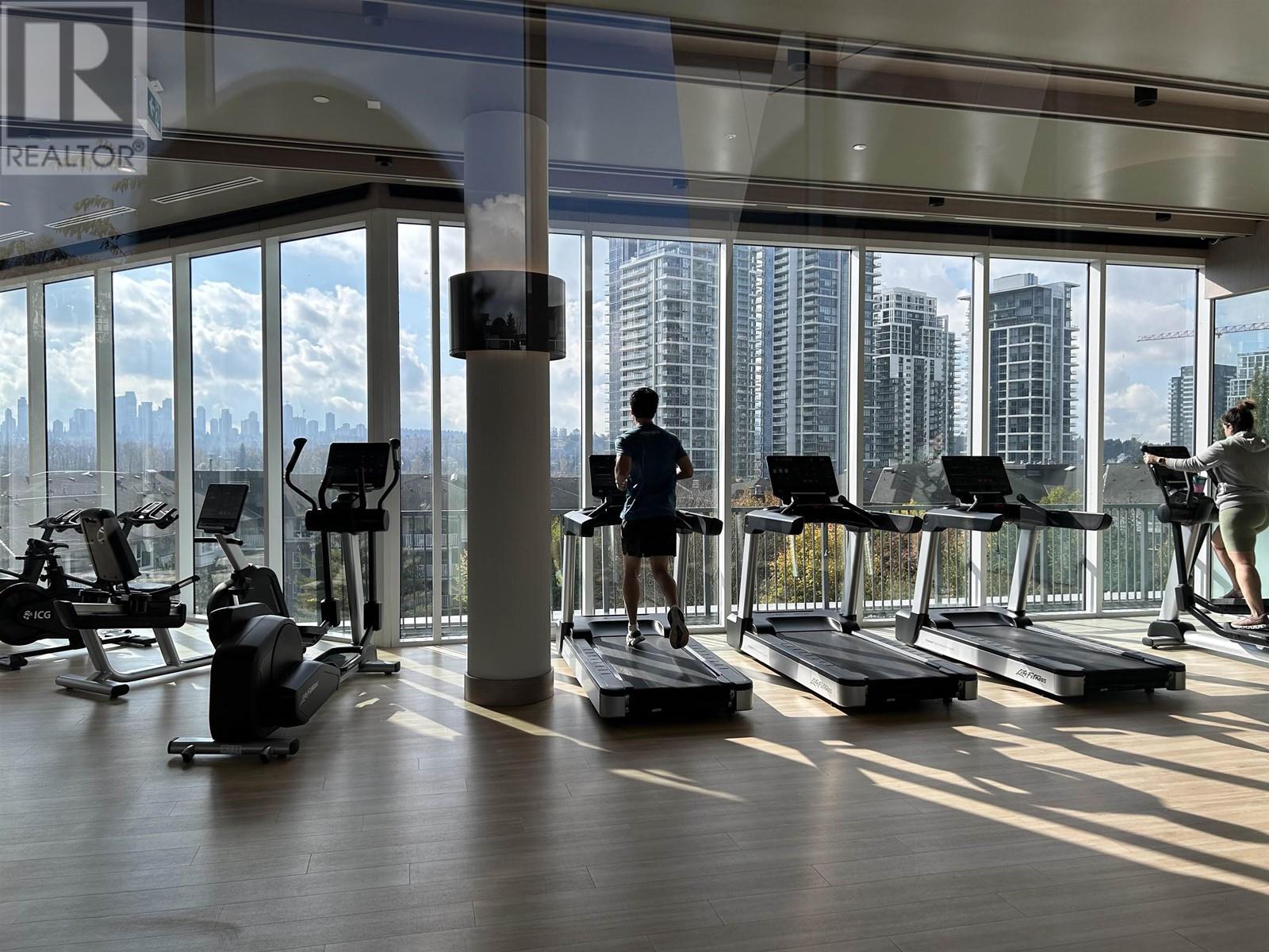 Listing Picture 7 of 22 : 4001 4720 LOUGHEED HIGHWAY, Burnaby / 本拿比 - 魯藝地產 Yvonne Lu Group - MLS Medallion Club Member