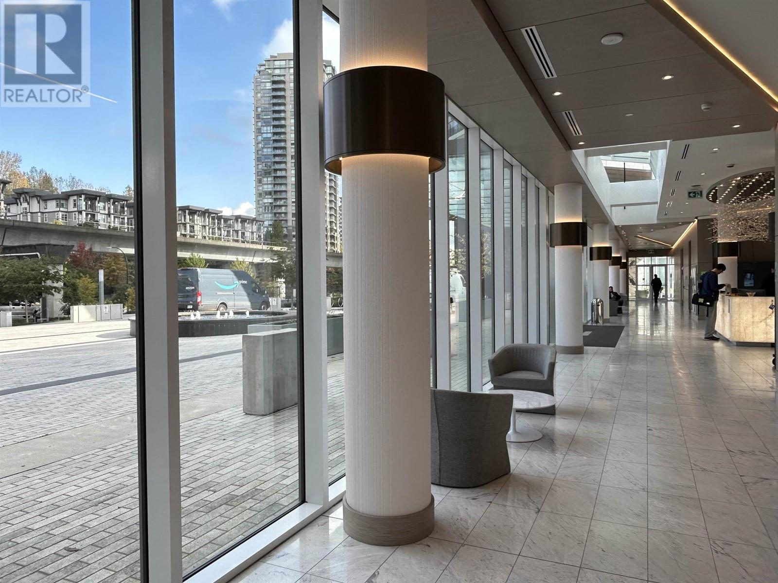 Listing Picture 5 of 22 : 4001 4720 LOUGHEED HIGHWAY, Burnaby / 本拿比 - 魯藝地產 Yvonne Lu Group - MLS Medallion Club Member