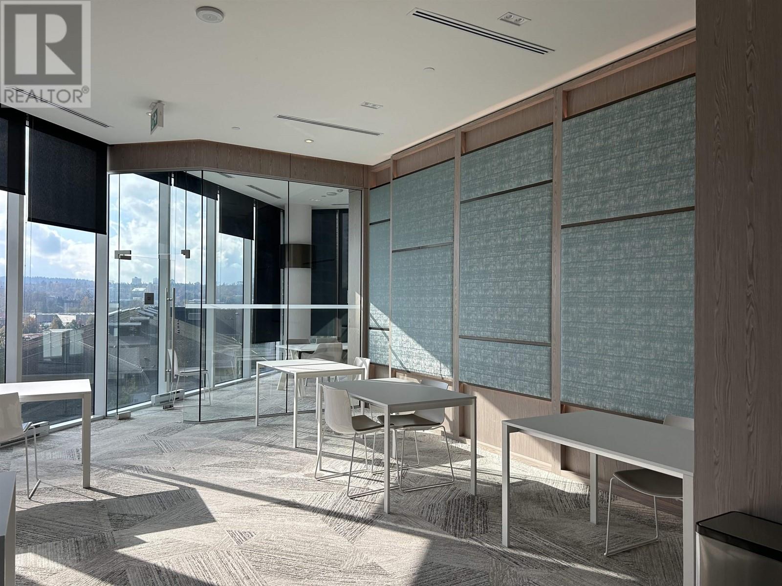 Listing Picture 8 of 22 : 4001 4720 LOUGHEED HIGHWAY, Burnaby / 本拿比 - 魯藝地產 Yvonne Lu Group - MLS Medallion Club Member