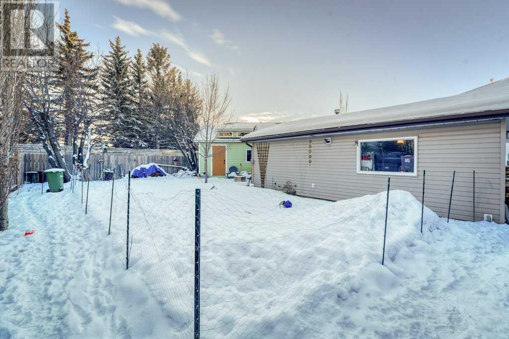 803 Westmount Drive, Strathmore, Alberta  T1P 1A6 - Photo 6 - A2184971