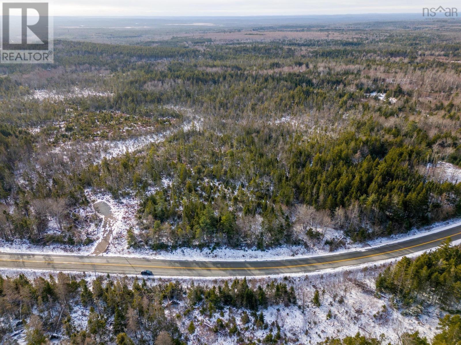 8055 Moose River Road, Long Lake, Nova Scotia  B0N 1X0 - Photo 21 - 202424485