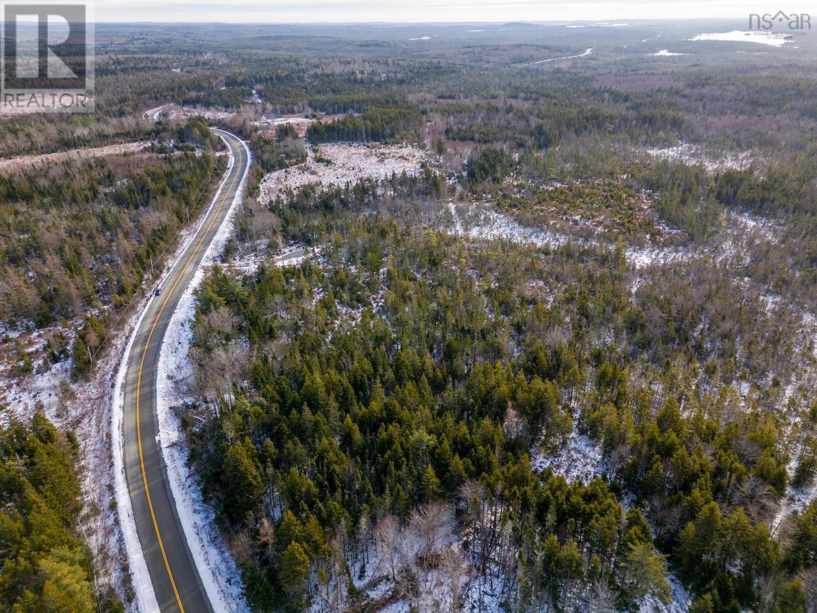 8055 Moose River Road, Long Lake, Nova Scotia  B0N 1X0 - Photo 25 - 202424485