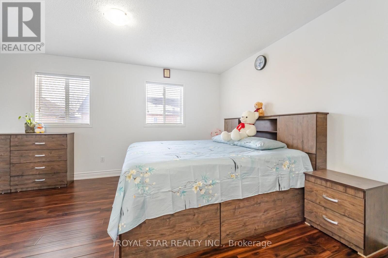 114 Penbridge Circle, Brampton, Ontario  L7A 2P8 - Photo 19 - W11913096