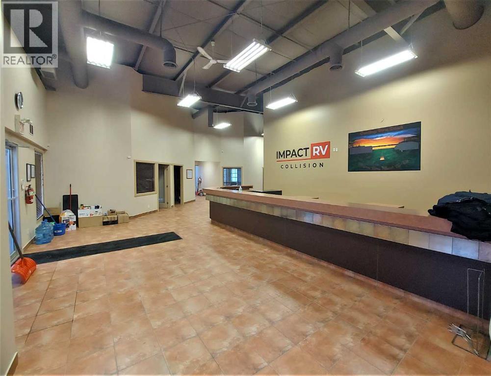 1780 49 Avenue, Red Deer, Alberta T4R 2N7 - Photo 2 - A2106365