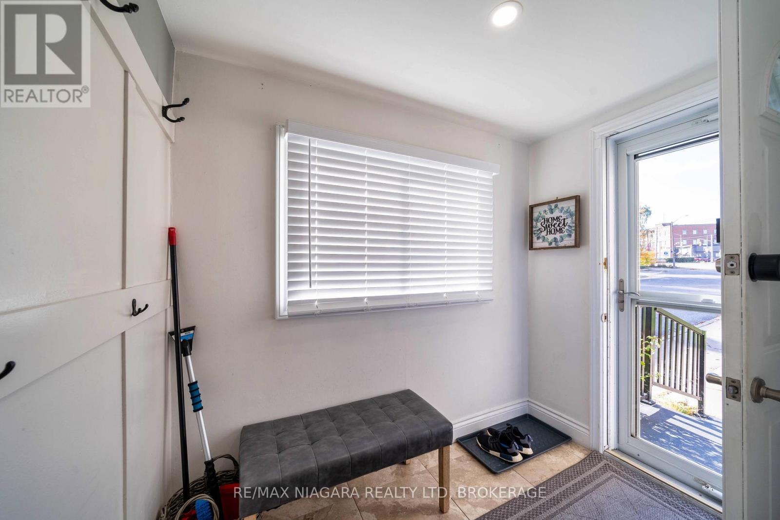 Property at 4769 RYERSON CRESCENT image 5