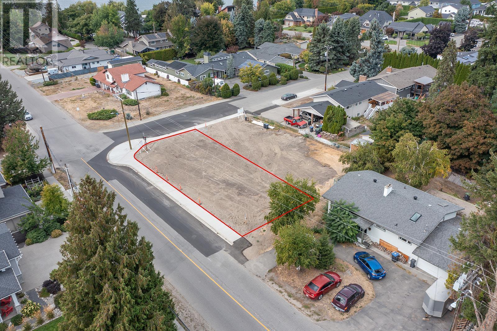 4499 Walker Road Unit# 1 Kelowna Photo 6