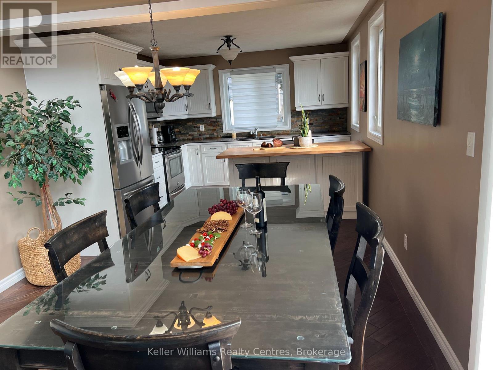 71 Sauble Falls Road, South Bruce Peninsula, Ontario  N0H 2G0 - Photo 12 - X11913176
