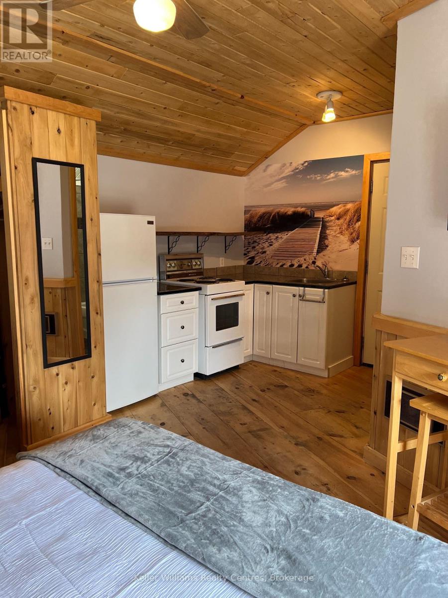71 Sauble Falls Road, South Bruce Peninsula, Ontario  N0H 2G0 - Photo 15 - X11913176