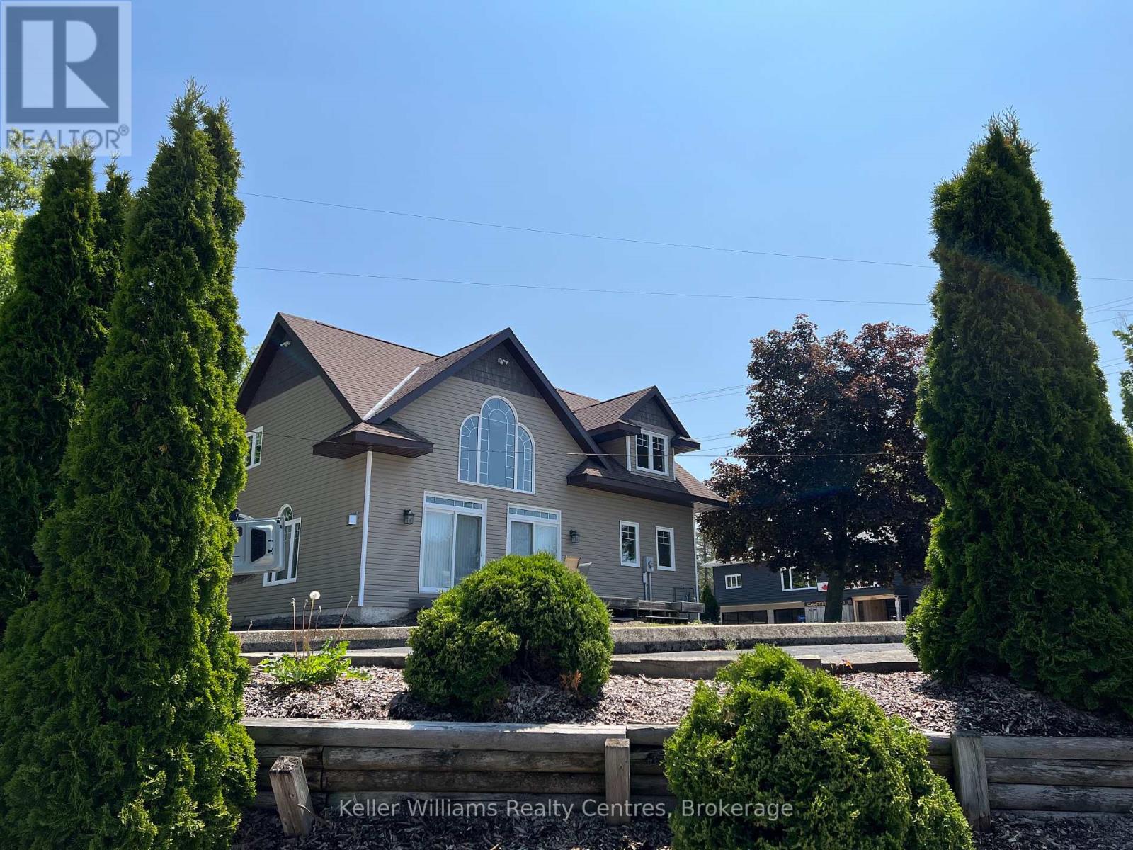 71 Sauble Falls Road, South Bruce Peninsula, Ontario  N0H 2G0 - Photo 4 - X11913176