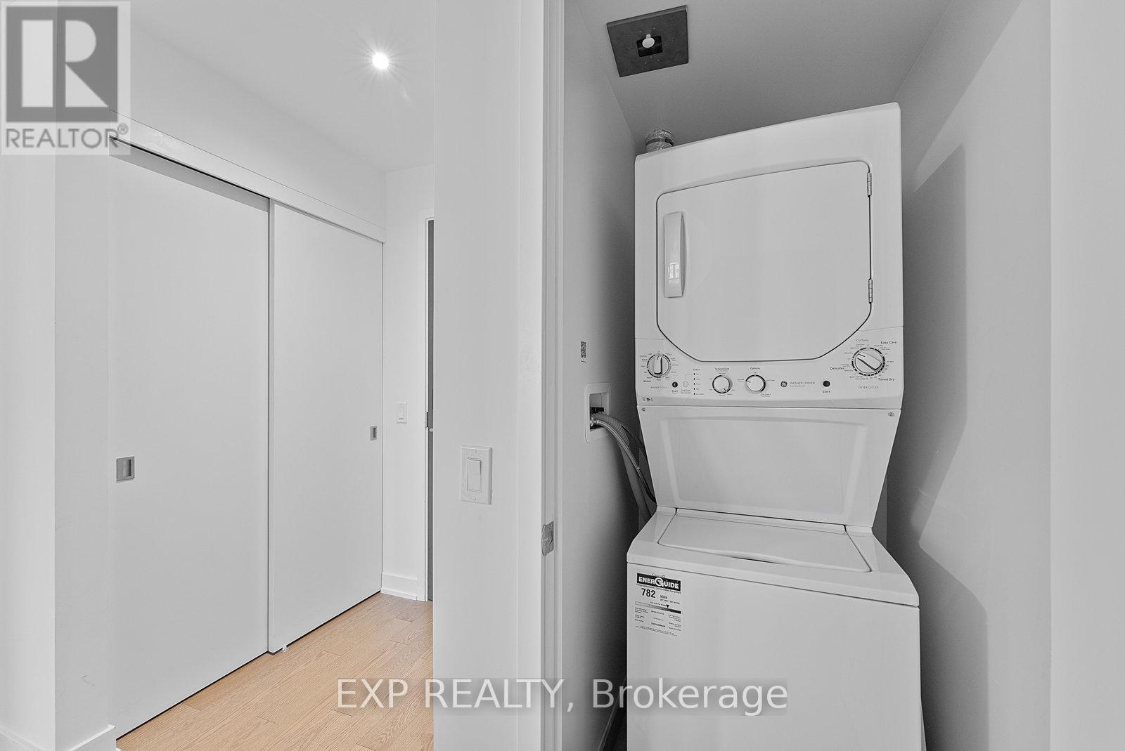 4009 - 20 Lombard Street, Toronto, Ontario  M5C 0A7 - Photo 24 - C9418493