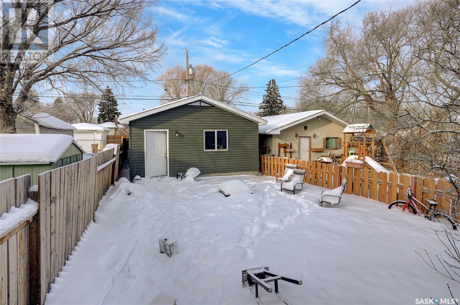 2136 Reynolds Street, Regina, Saskatchewan  S4N 3N1 - Photo 30 - SK992444