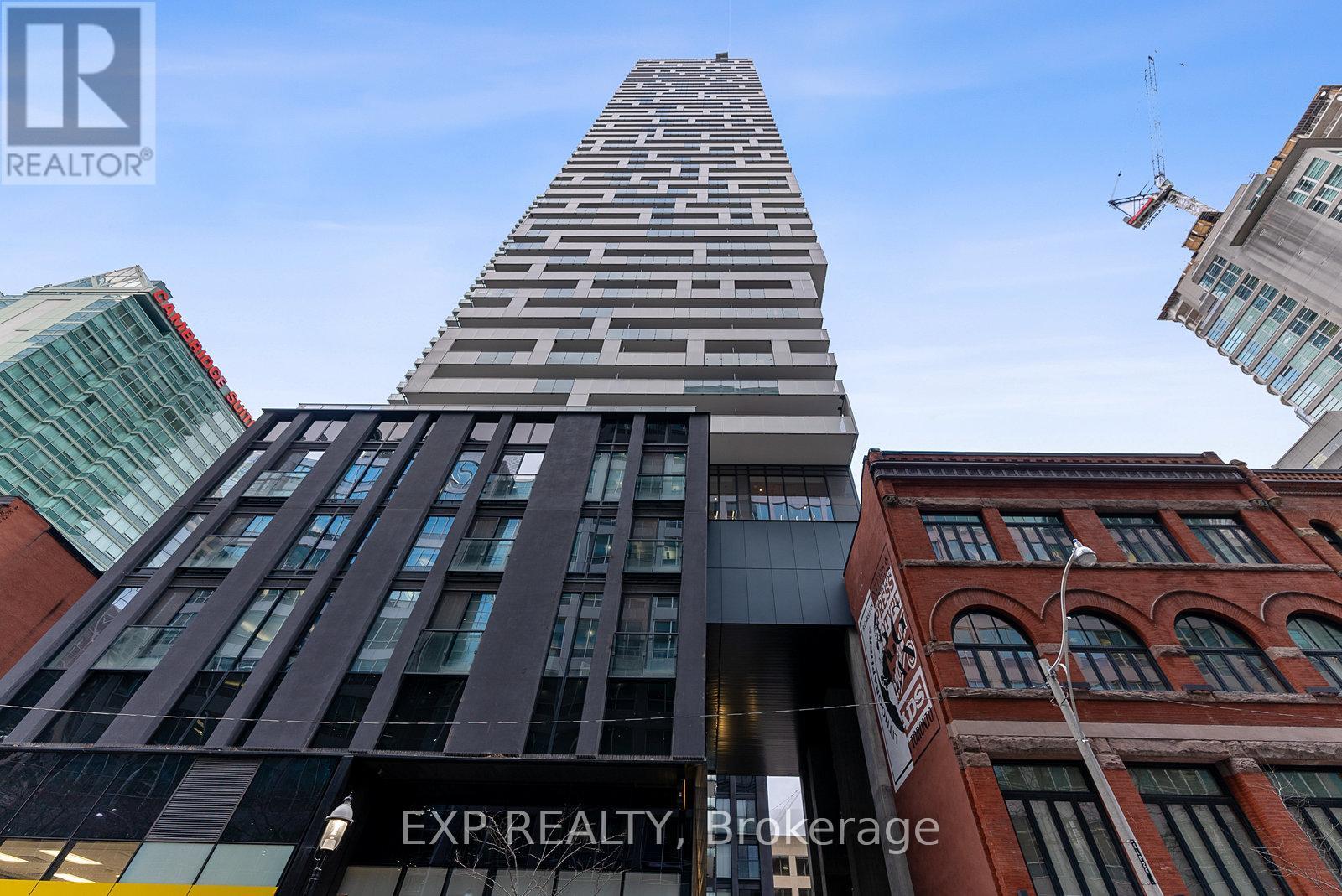 Property at 4011 - 20 LOMBARD STREET image 1