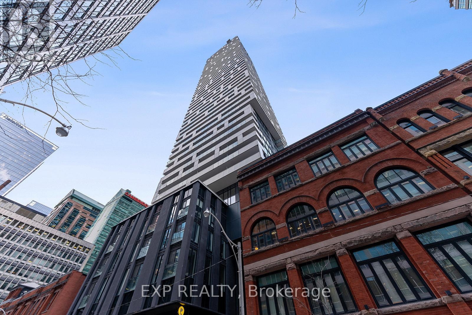 Property at 4011 - 20 LOMBARD STREET image 2