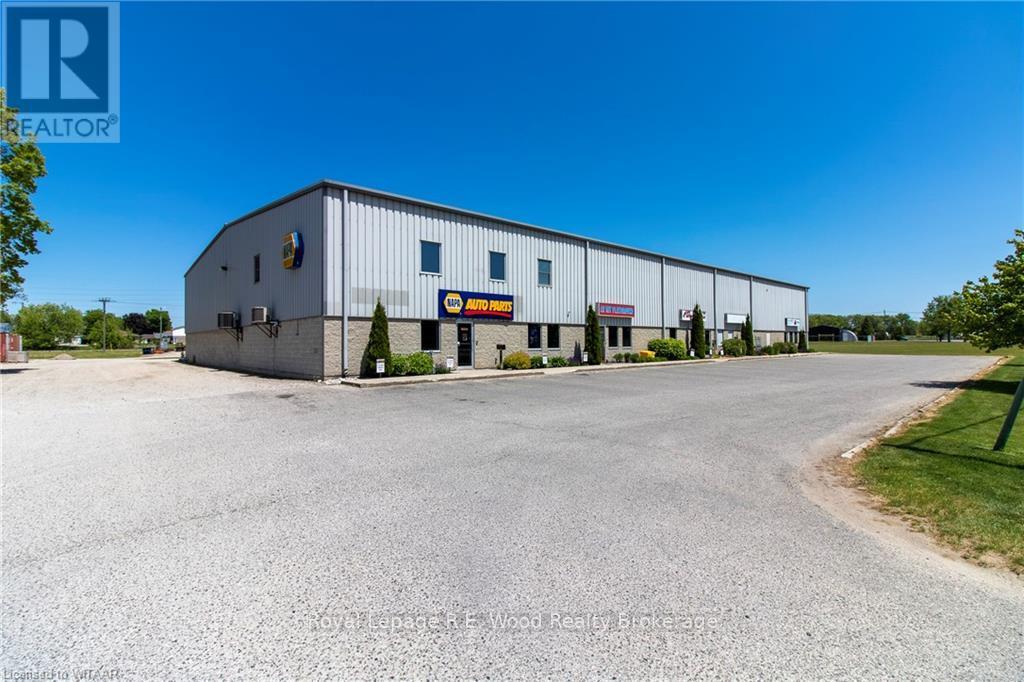 102 SPRUCE STREET, Tillsonburg, Ontario