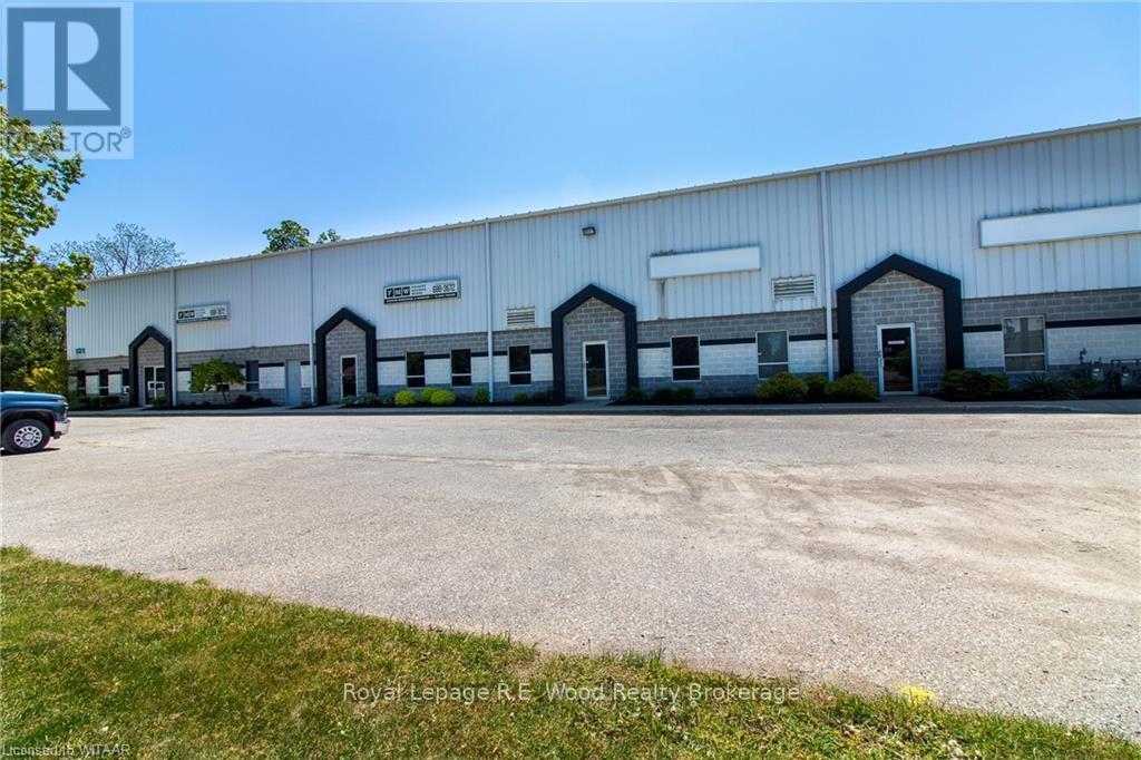 102 Spruce Street, Tillsonburg, Ontario  N4G 5V3 - Photo 8 - X10744862