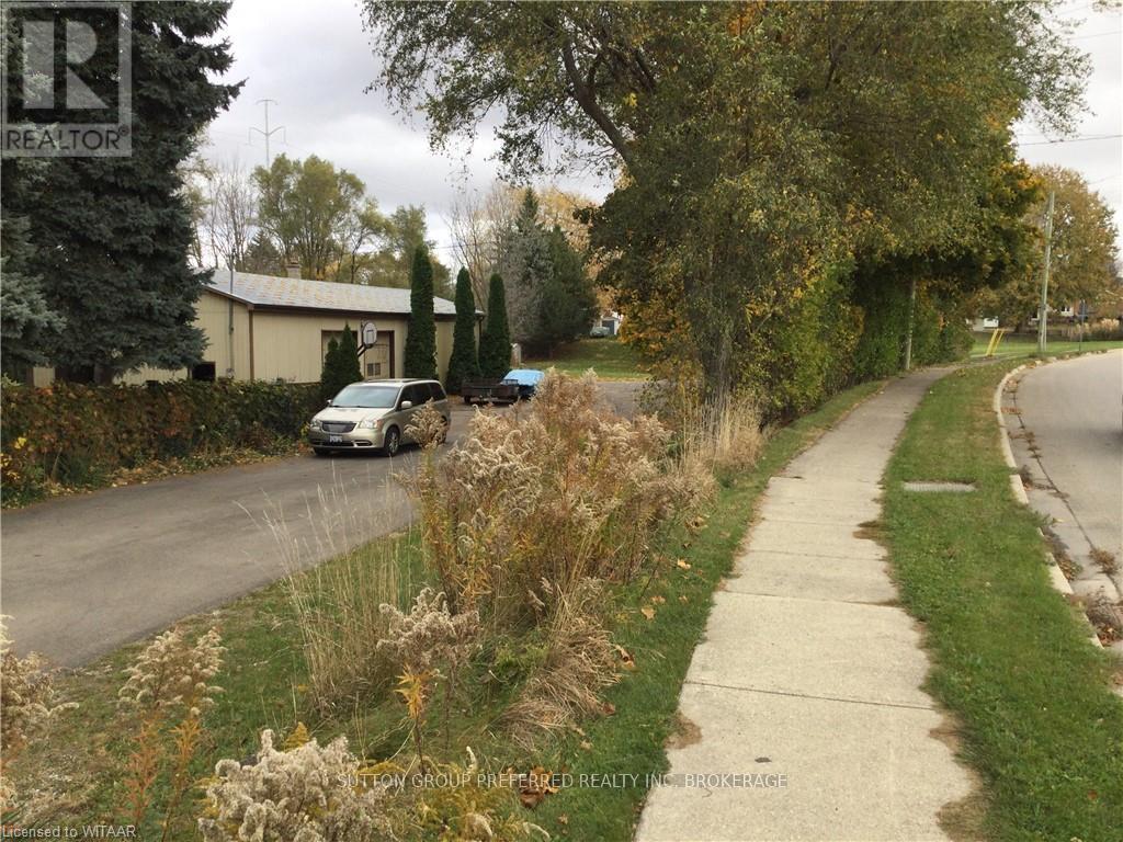 301 Mill Street, Woodstock, Ontario  N4S 2X6 - Photo 3 - X10744794