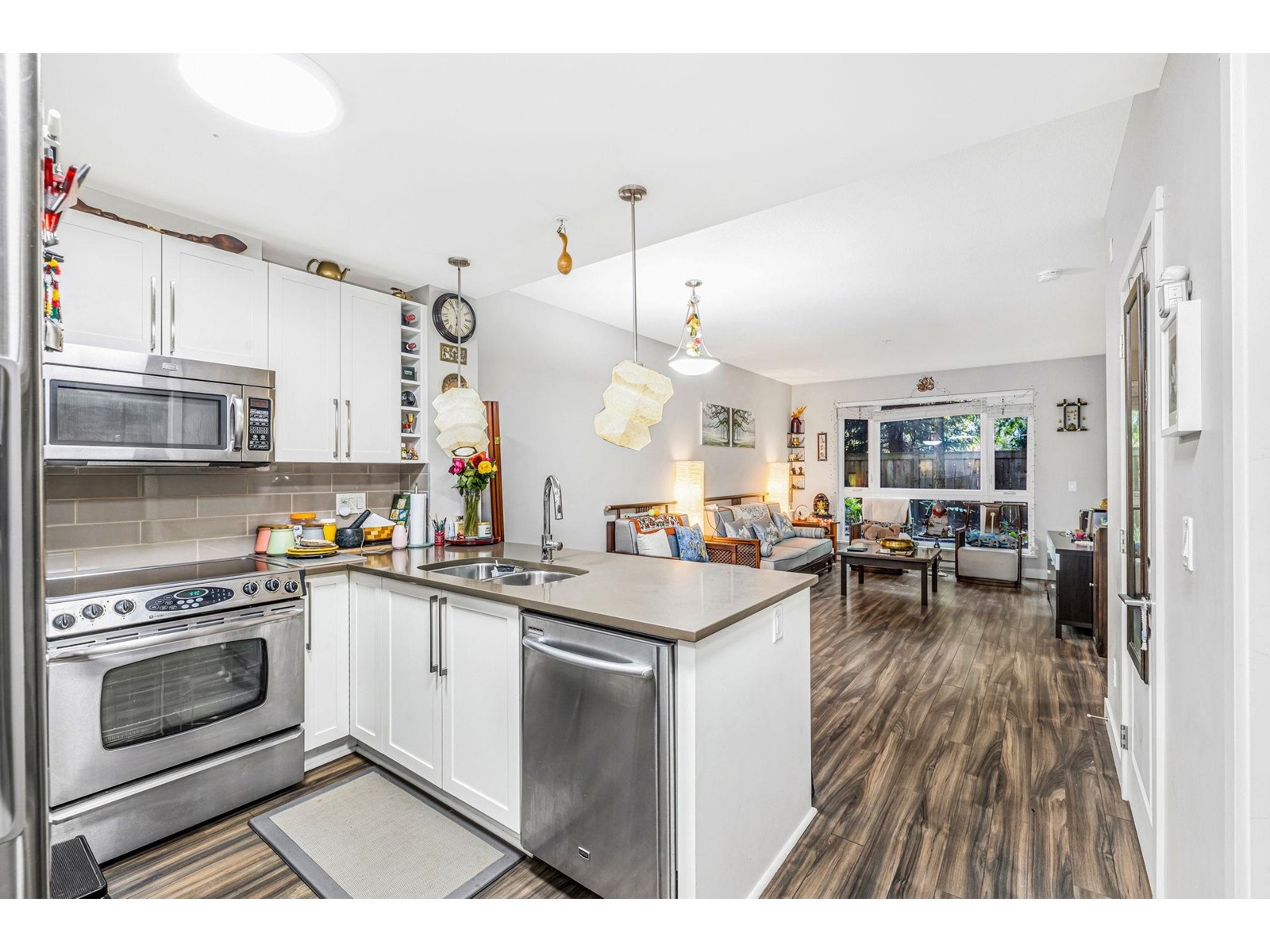 104 14358 60 Avenue, Surrey, British Columbia  V3X 0G3 - Photo 2 - R2952047
