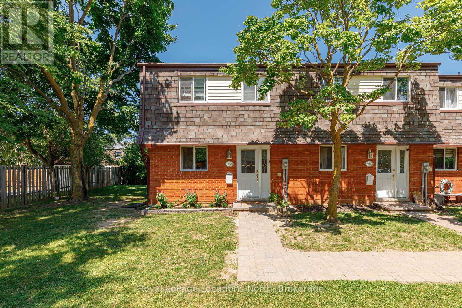 32 - 592 Tenth Street, Collingwood, Ontario  L9Y 4C1 - Photo 2 - S11913446