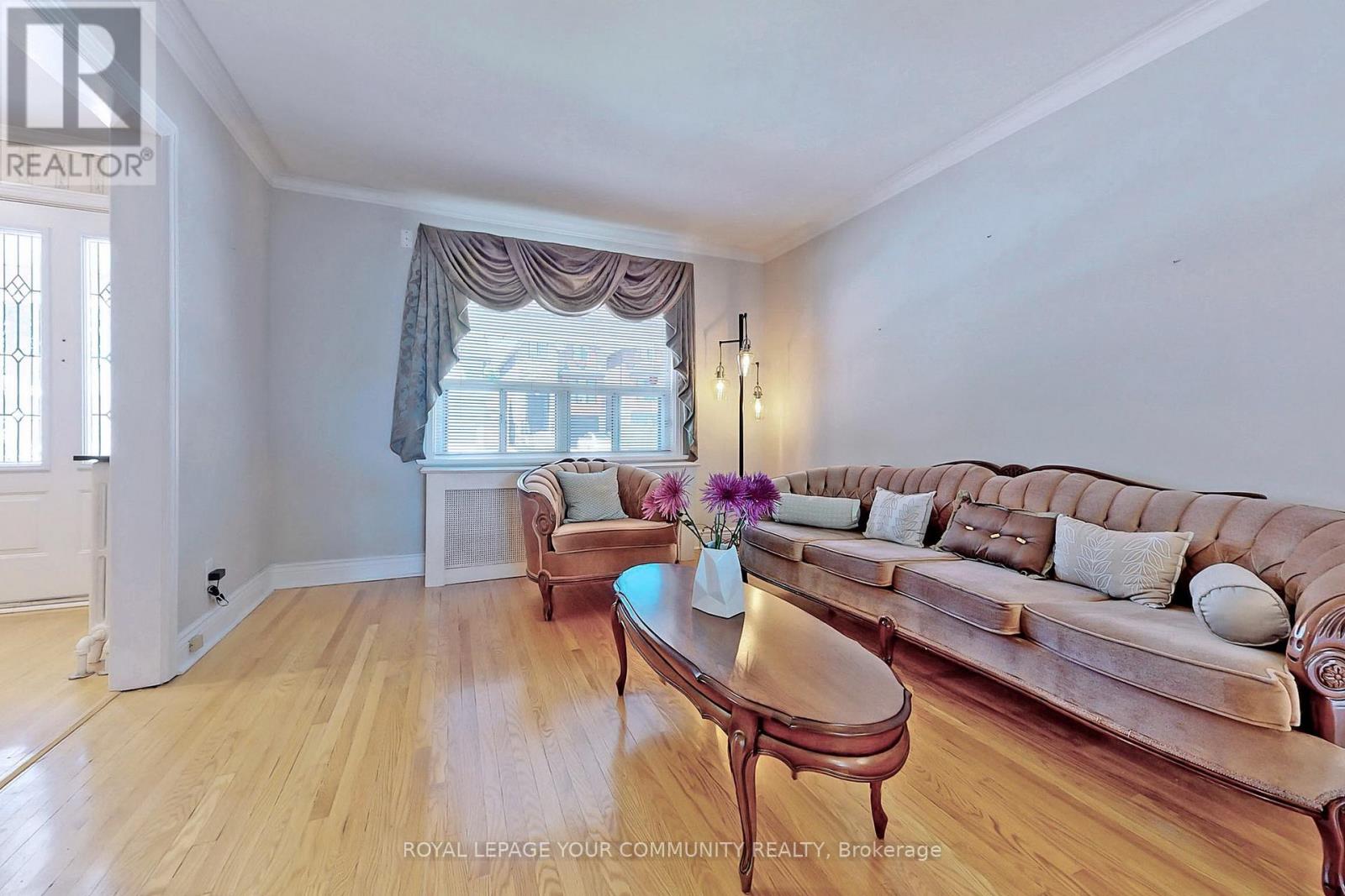 99 Galbraith Avenue, Toronto, Ontario  M4B 2B8 - Photo 3 - E11891488