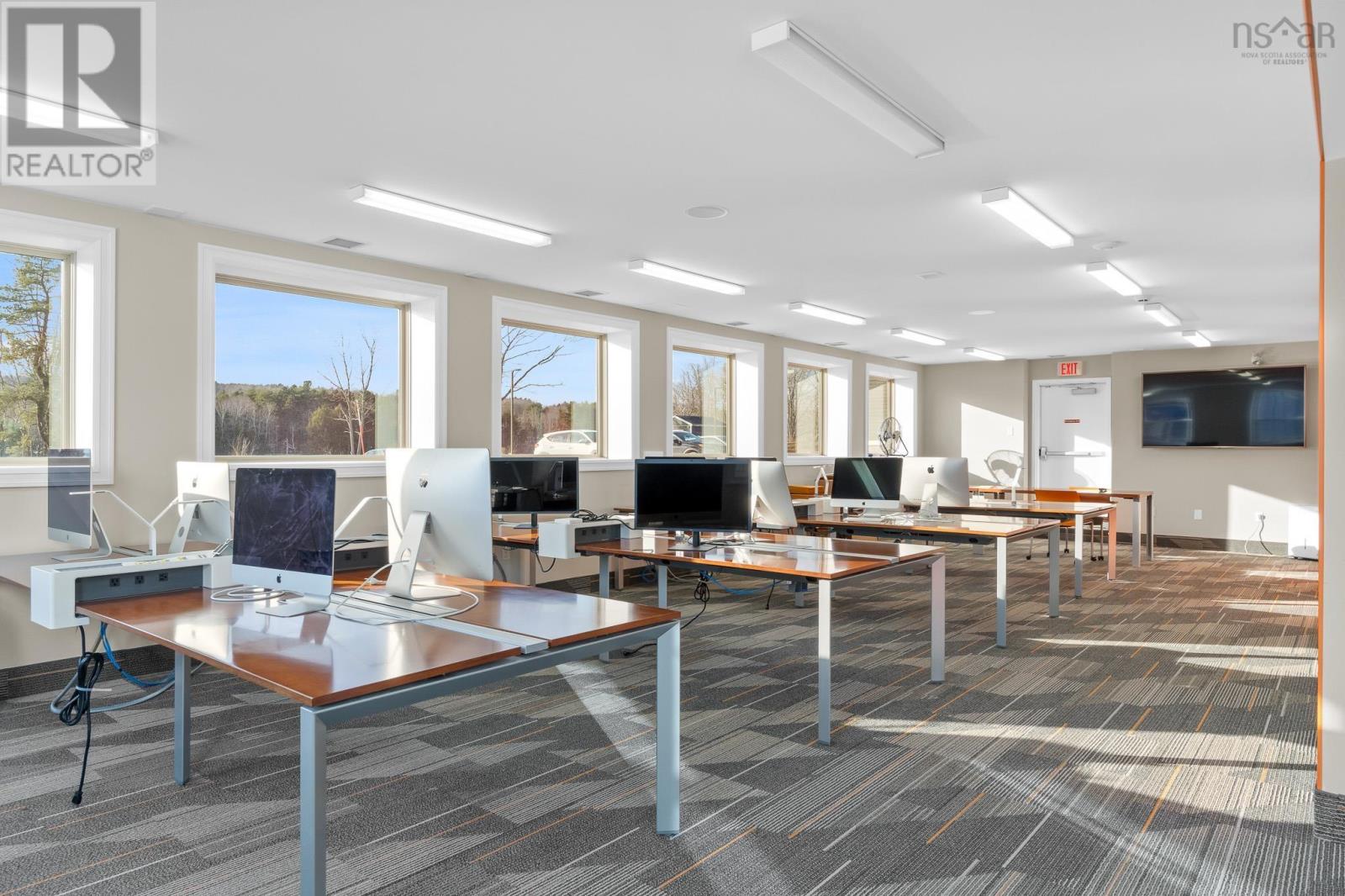 3175 Highway 2, Fall River, Nova Scotia  B2T 1J5 - Photo 27 - 202500425