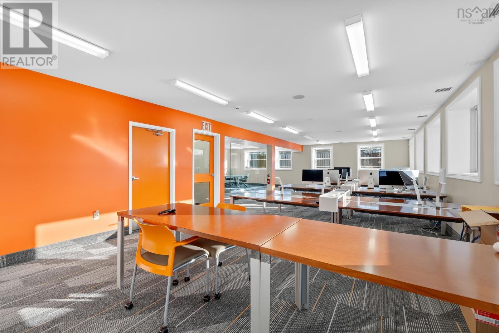 3175 Highway 2, Fall River, Nova Scotia  B2T 1J5 - Photo 28 - 202500425