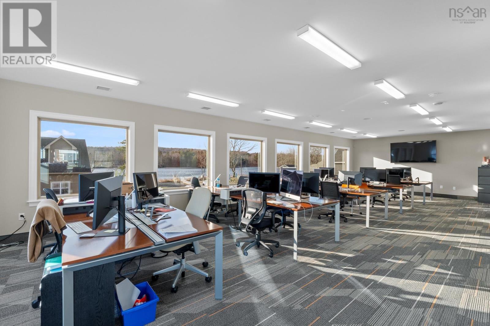 3175 Highway 2, Fall River, Nova Scotia  B2T 1J5 - Photo 35 - 202500425