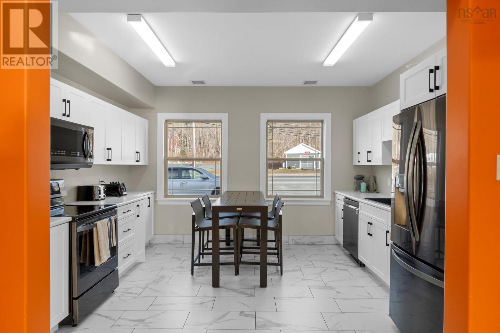 3175 Highway 2, Fall River, Nova Scotia  B2T 1J5 - Photo 38 - 202500425