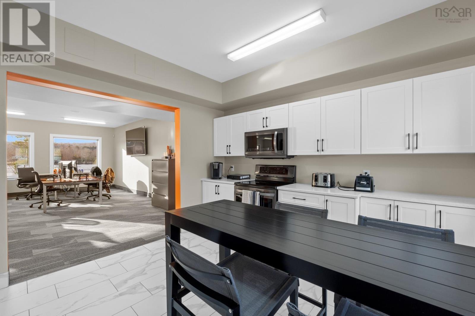 3175 Highway 2, Fall River, Nova Scotia  B2T 1J5 - Photo 40 - 202500425