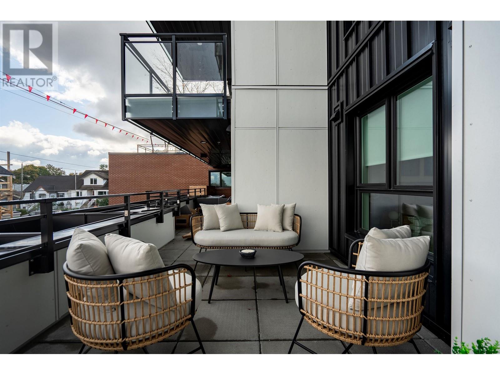 102 2419 Grant Street, Vancouver, British Columbia  V0V 0V0 - Photo 31 - R2953936
