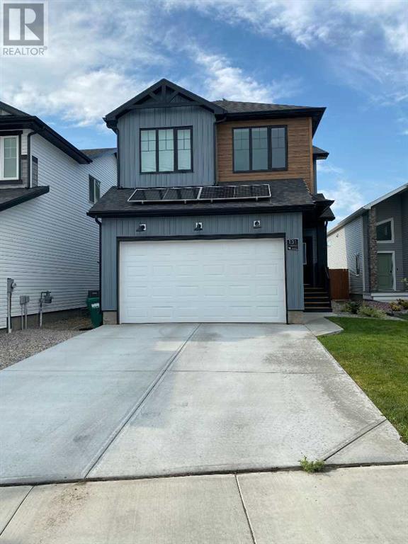 131 Goldenrod Road W, Lethbridge, Alberta