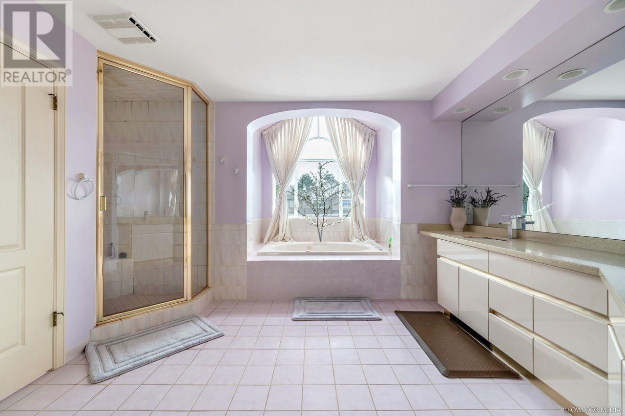 Listing Picture 19 of 22 : 5526 CORNWALL DRIVE, Richmond / 烈治文 - 魯藝地產 Yvonne Lu Group - MLS Medallion Club Member