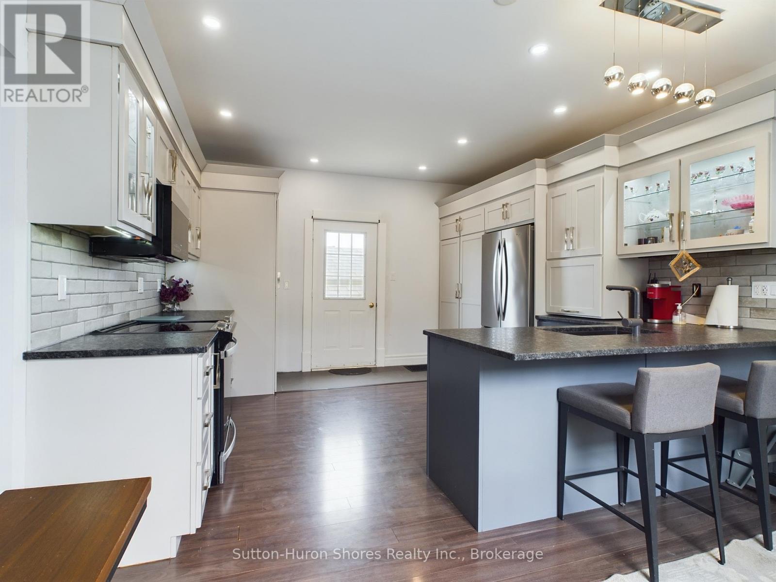 65 Albert Street S, Saugeen Shores, Ontario  N0H 2L0 - Photo 16 - X11913543